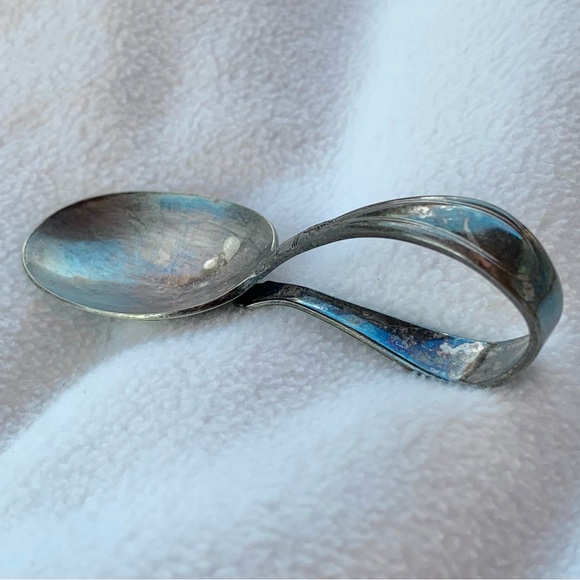 Oneida Silver Plate Baby Curled Handle Spoon - Picture 4 of 8